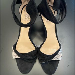 Vince Camaro heels size 9